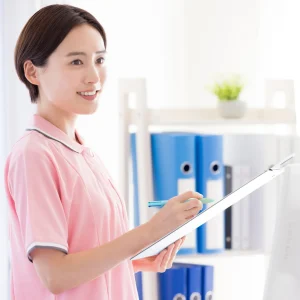 介護のリスクマネジメントを徹底解説！事例と対処法、詳しい実践方法も